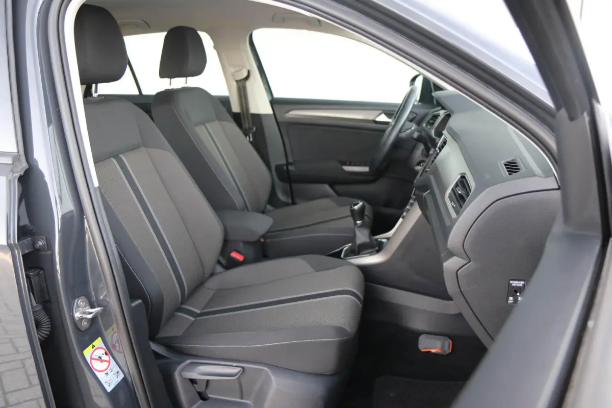 1.0 TSI 110pk Style | Airco | Parkeersensoren | Cruise Control