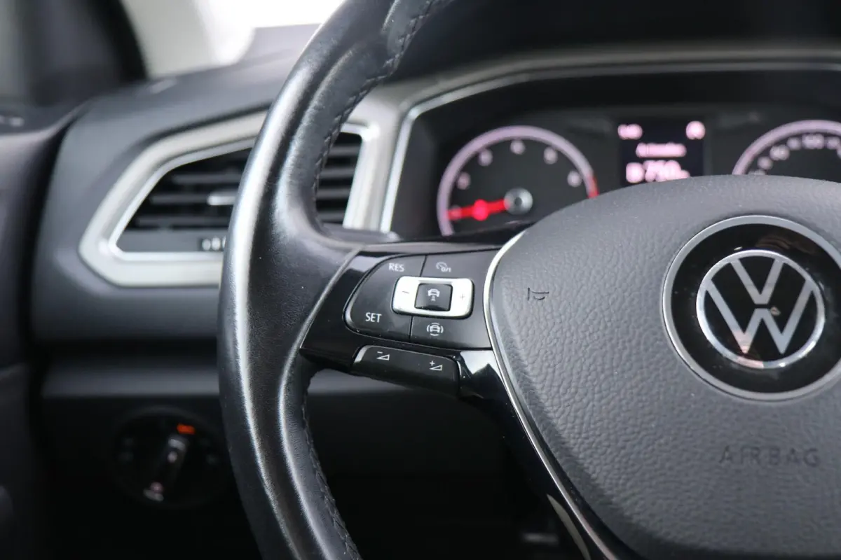 1.0 TSI 110pk Style | Airco | Parkeersensoren | Cruise Control