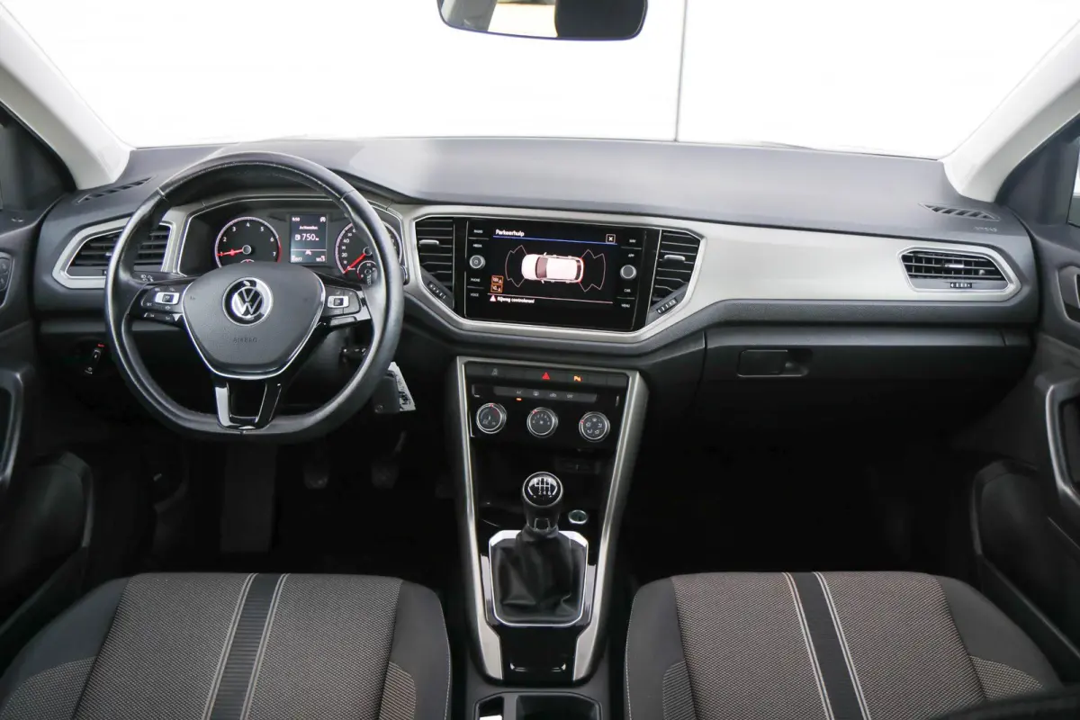 1.0 TSI 110pk Style | Airco | Parkeersensoren | Cruise Control