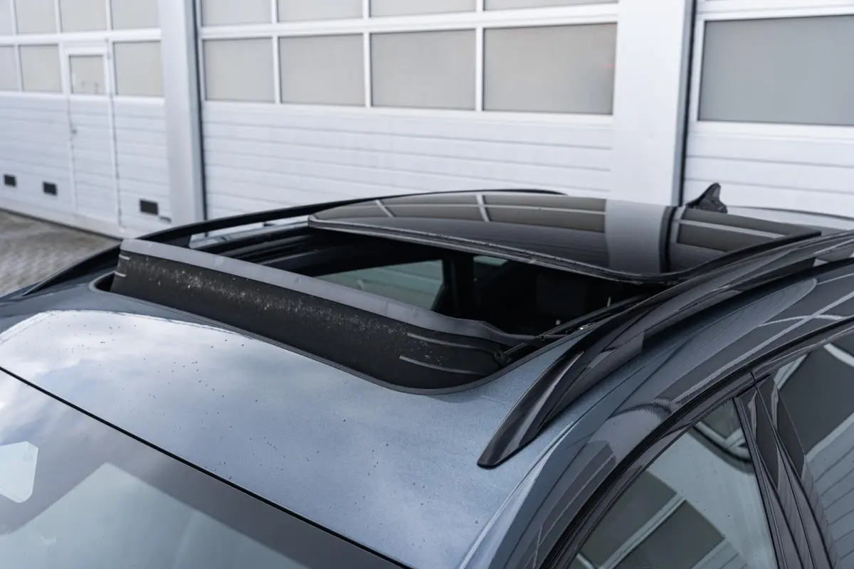 1.5 TSI e-Hybrid 204pk Business | Panoramadak | 19" Velgen | Sportstoelen