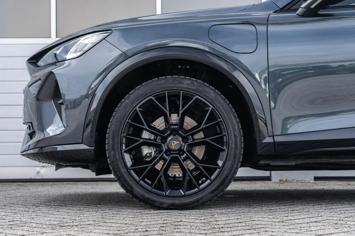 1.5 TSI e-Hybrid 204pk Business | Panoramadak | 19" Velgen | Sportstoelen