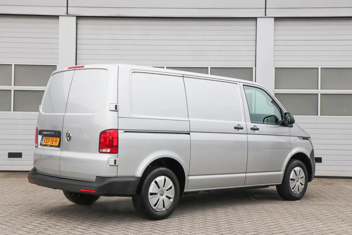 2.0 TDI 90pk L1H1 26 | App Connect Navigatie | Cruise Control | Airco | 3 Zitplaatsen