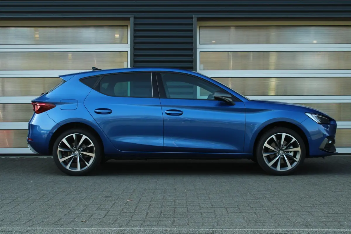 1.5 TSI e-Hybrid 204pk FR Business | Technology Pack | 18" Velgen