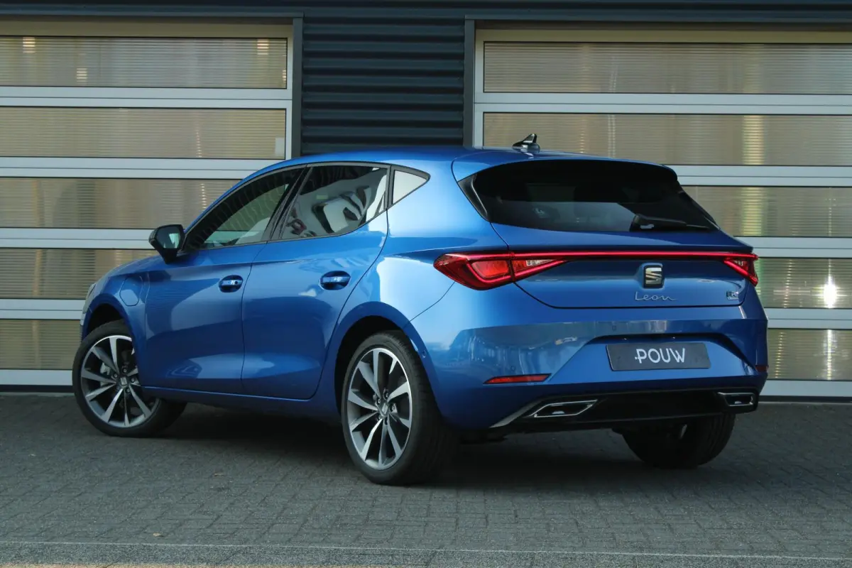 1.5 TSI e-Hybrid 204pk FR Business | Technology Pack | 18" Velgen