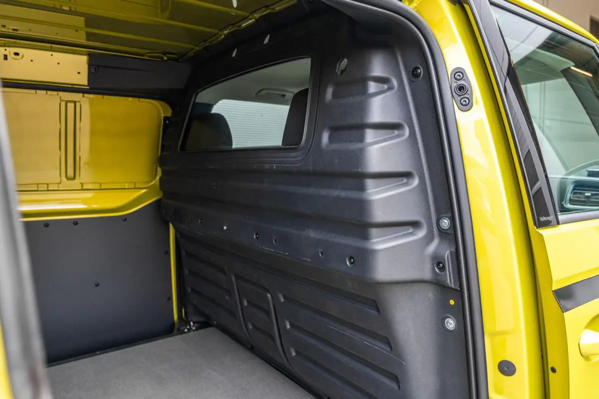 286pk Bulli Edition 79 kWh | 20" Velgen | Sidesteps | Schuifdeur Pakket | Trekhaak