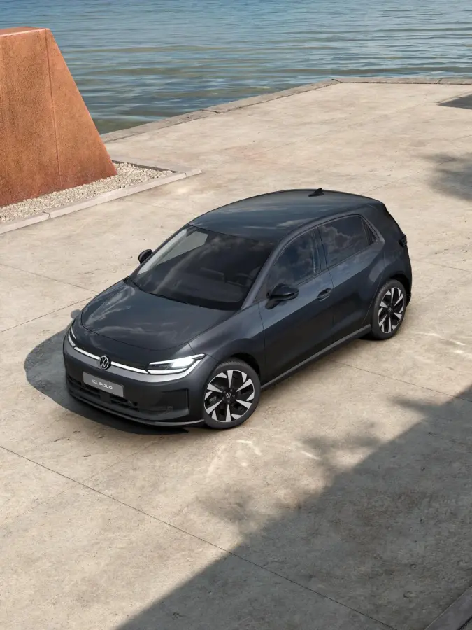 Life First Edition 211pk 52 kWh | LMV 18'' | Achteruitrijcamera