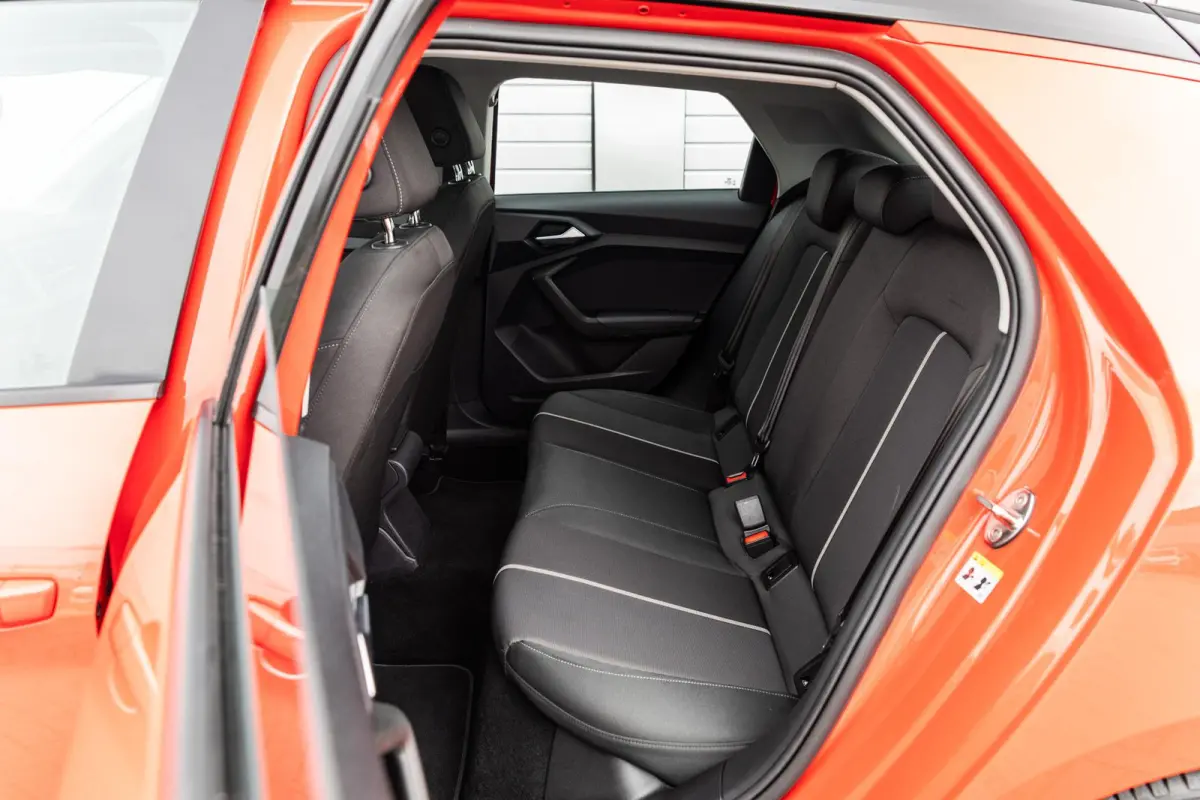 25 TFSI 95pk Advanced edition | LED-kopampen | Autom. Airco | Apple Carplay/Android Auto