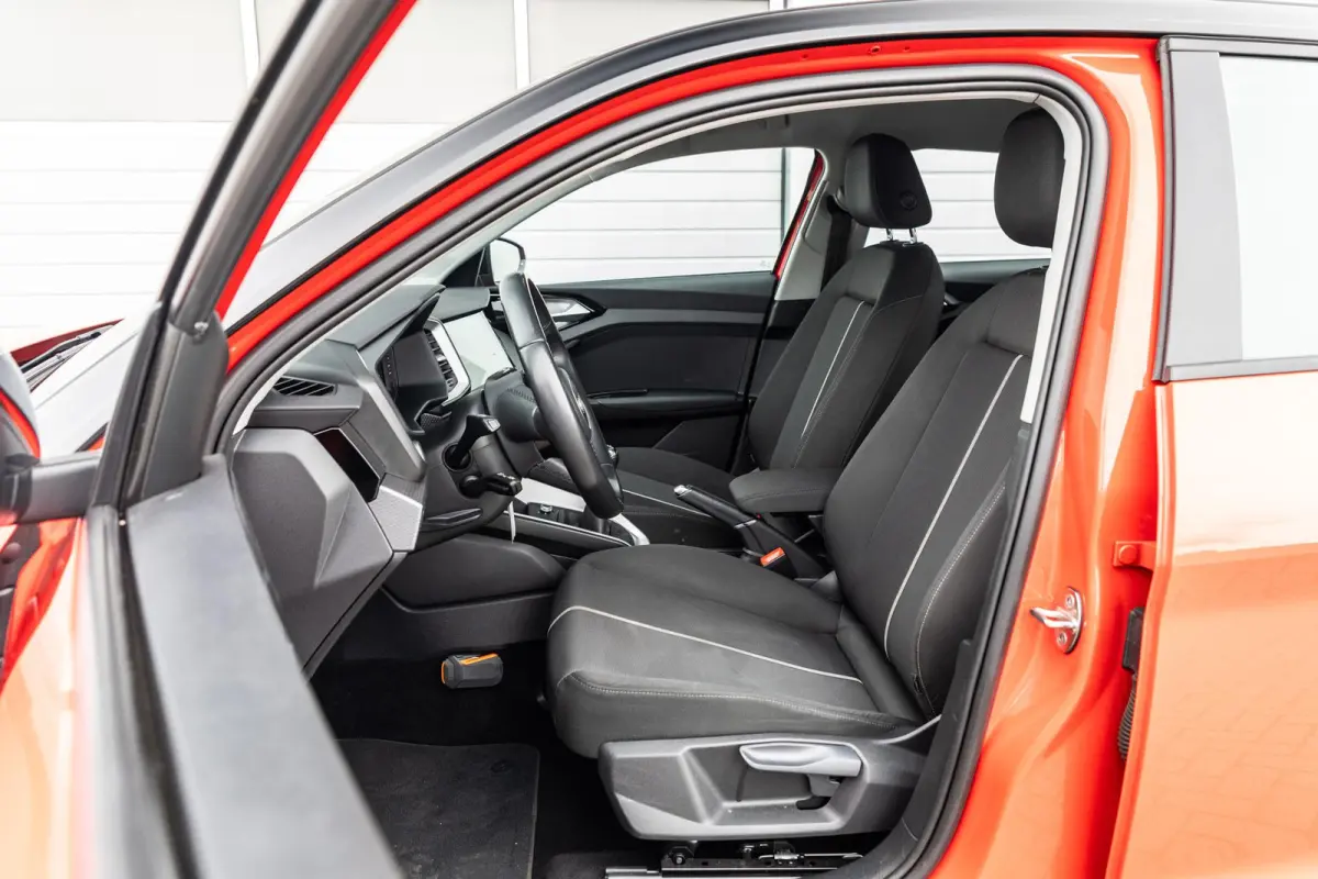25 TFSI 95pk Advanced edition | LED-kopampen | Autom. Airco | Apple Carplay/Android Auto
