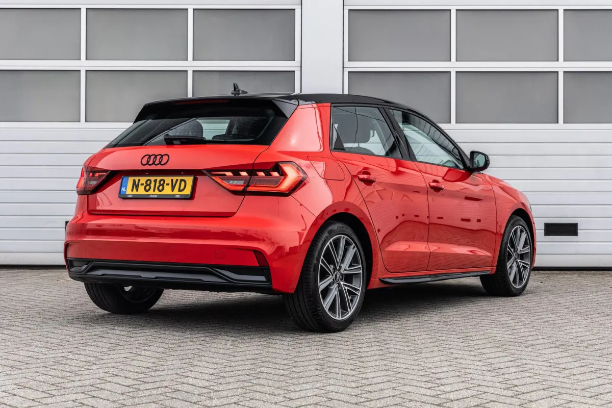 25 TFSI 95pk Advanced edition | LED-kopampen | Autom. Airco | Apple Carplay/Android Auto