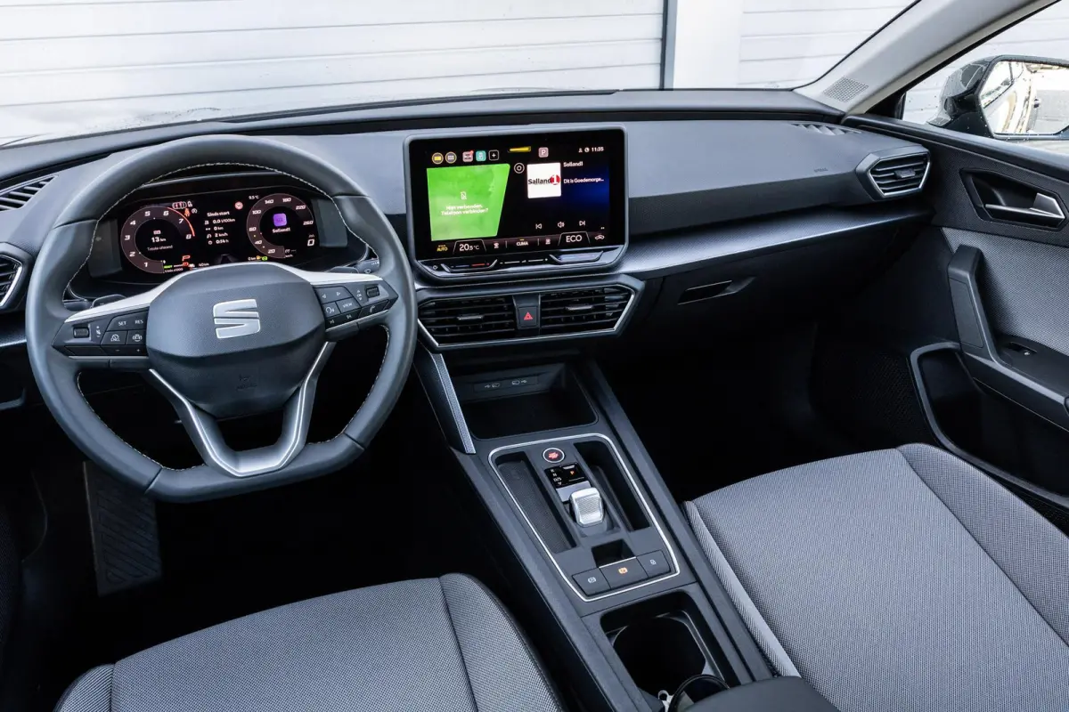 1.5 TSI 204pk e-Hybrid Style | Climate Control | 17" Velgen