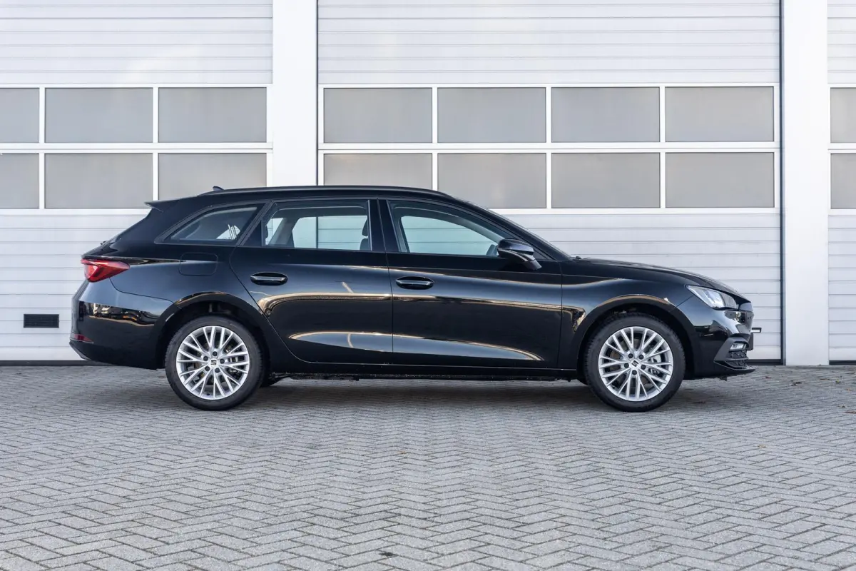 1.5 TSI 204pk e-Hybrid Style | Climate Control | 17" Velgen
