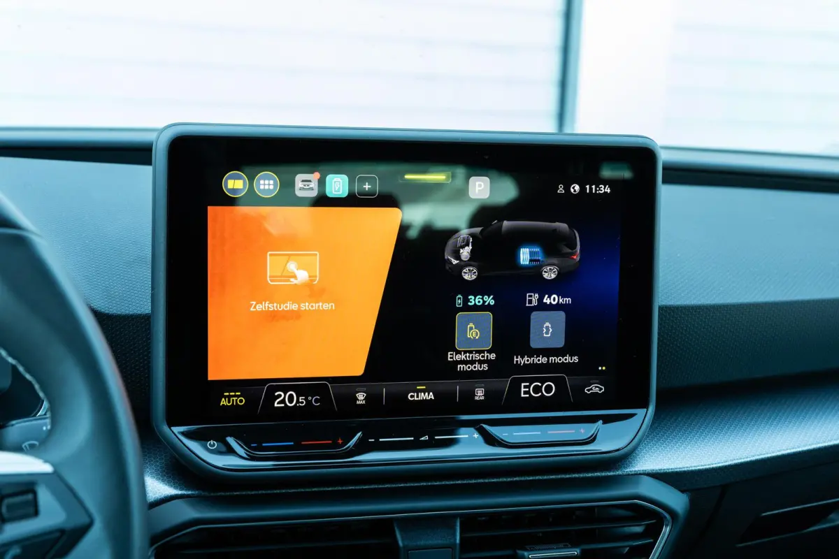 1.5 TSI 204pk e-Hybrid Style | Climate Control | 17" Velgen