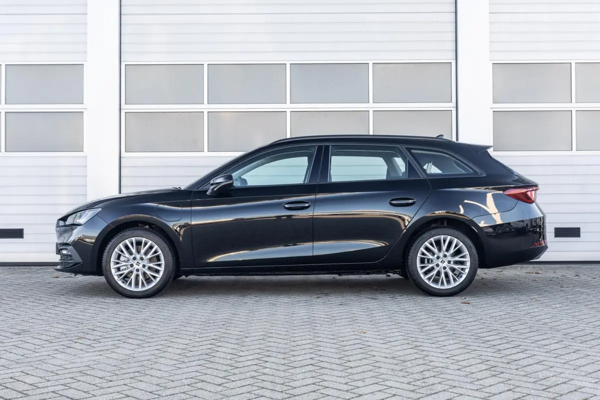 1.5 TSI 204pk e-Hybrid Style | Climate Control | 17" Velgen