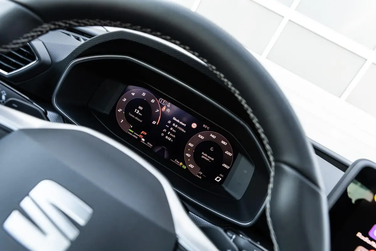 1.5 TSI 204pk e-Hybrid Style | Climate Control | 17" Velgen