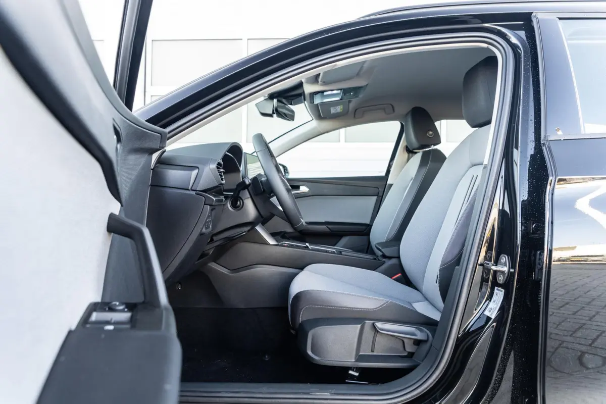 1.5 TSI 204pk e-Hybrid Style | Climate Control | 17" Velgen