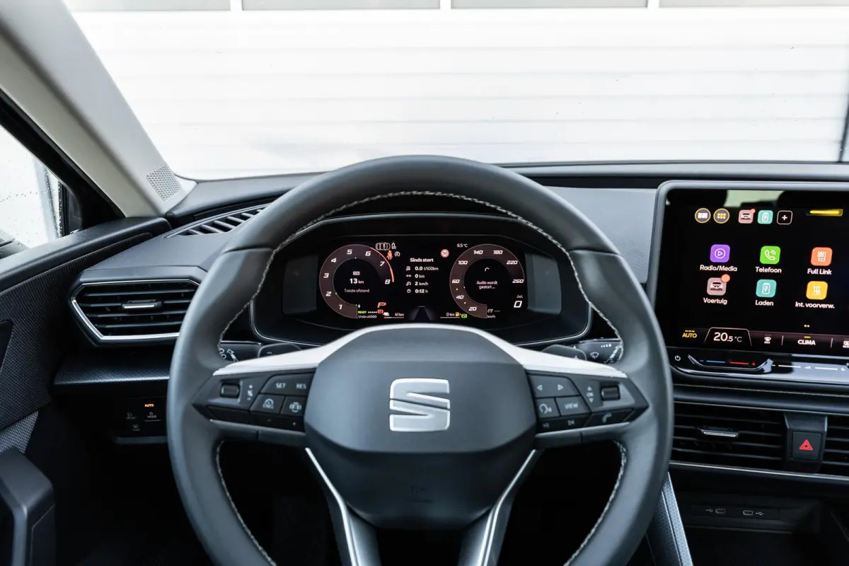 1.5 TSI 204pk e-Hybrid Style | Climate Control | 17" Velgen