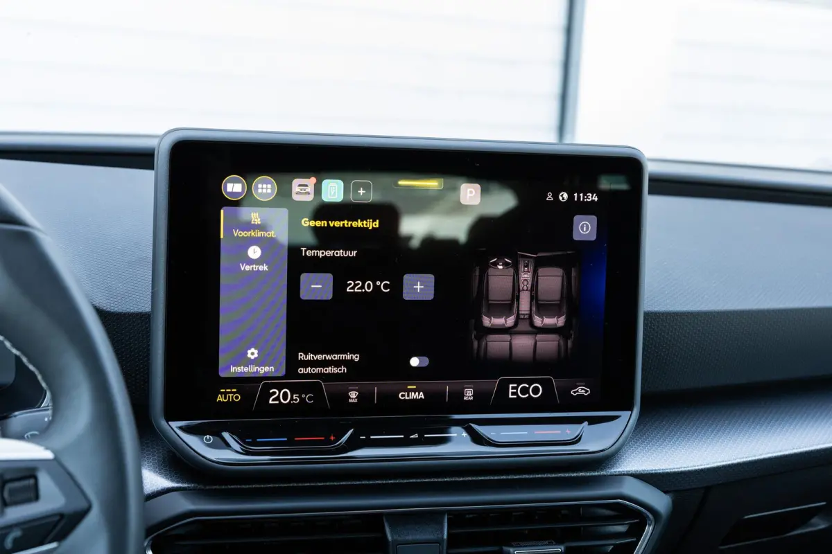 1.5 TSI 204pk e-Hybrid Style | Climate Control | 17" Velgen