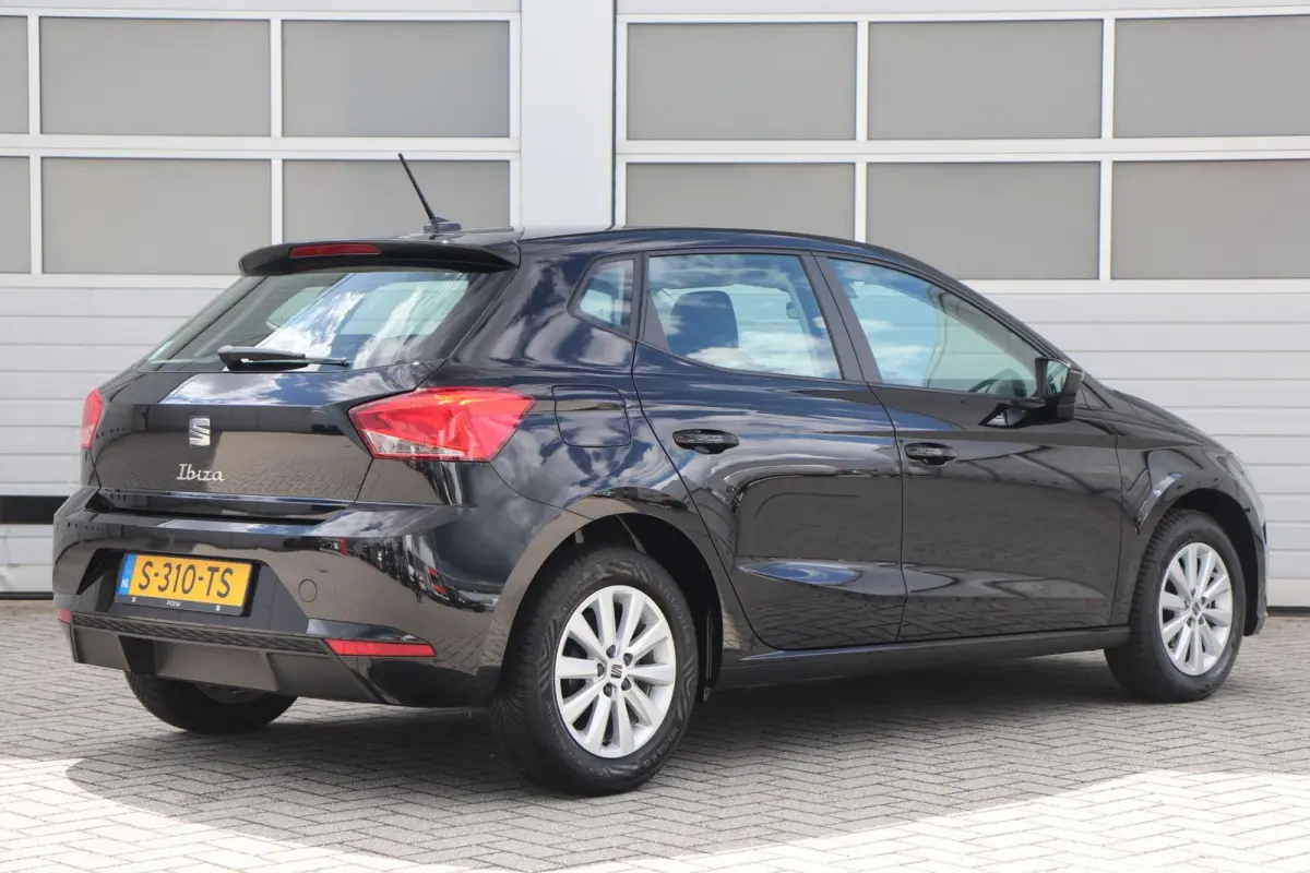 1.0 TSI 95pk Style | Clima | Navigatie | Apple Carplay/Android Auto | Parkeersensoren achter