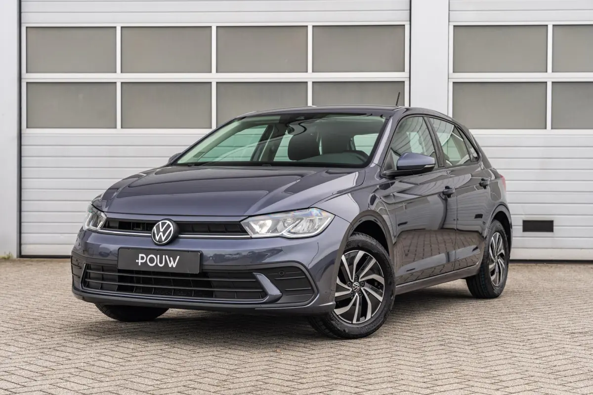 1.0 TSI 95pk Life | App Connect | Parkeersensoren | LED Verlichting | Adaptieve Cruise