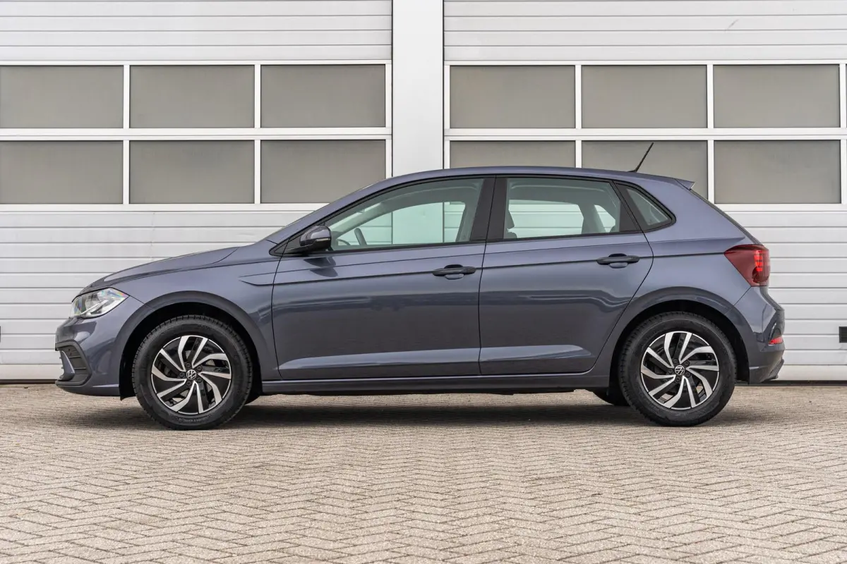 1.0 TSI 95pk Life | App Connect | Parkeersensoren | LED Verlichting | Adaptieve Cruise