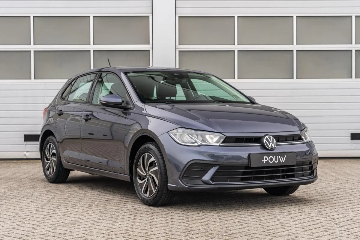 1.0 TSI 95pk Life | App Connect | Parkeersensoren | LED Verlichting | Adaptieve Cruise