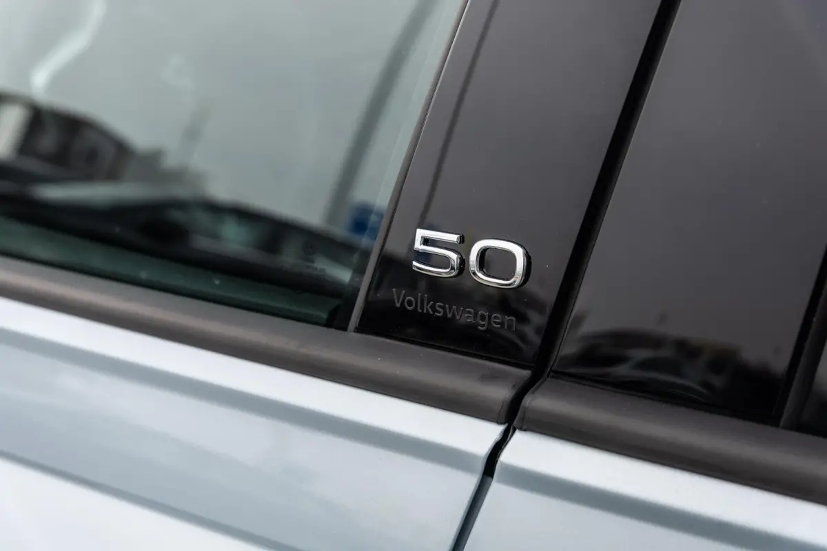 1.0 TSI 95pk DSG Edition 50 | Panoramadak | 16'' Velgen