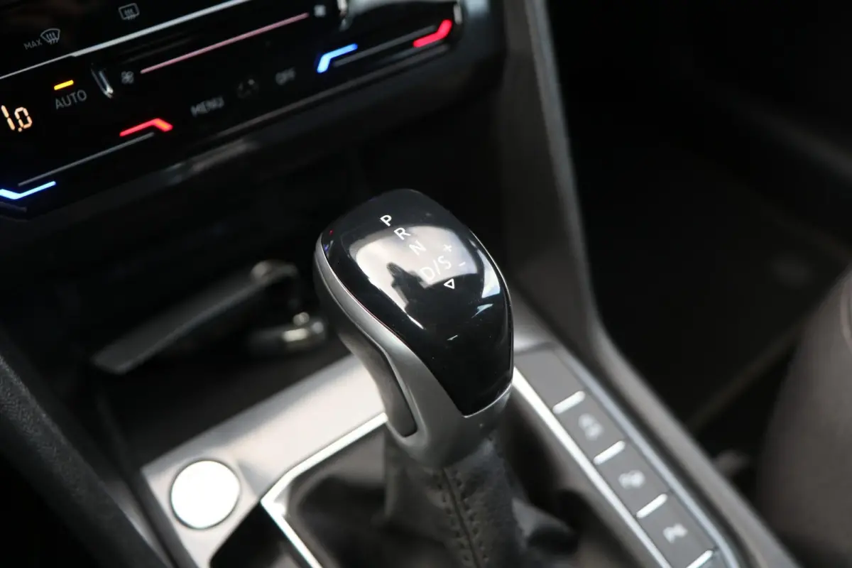 1.5 TSI 150pk DSG Style Business Intense | Trekhaak | Stoelverwarming | Navigatie | Achteruitrijcamera
