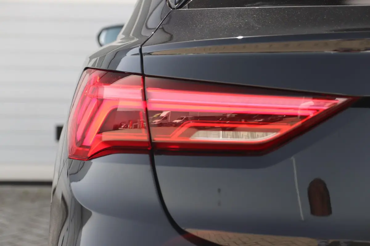 35 TFSI 150pk S-tronic S edition | Apple Carplay/Android Auto | Parkeersensoren | Cruise control
