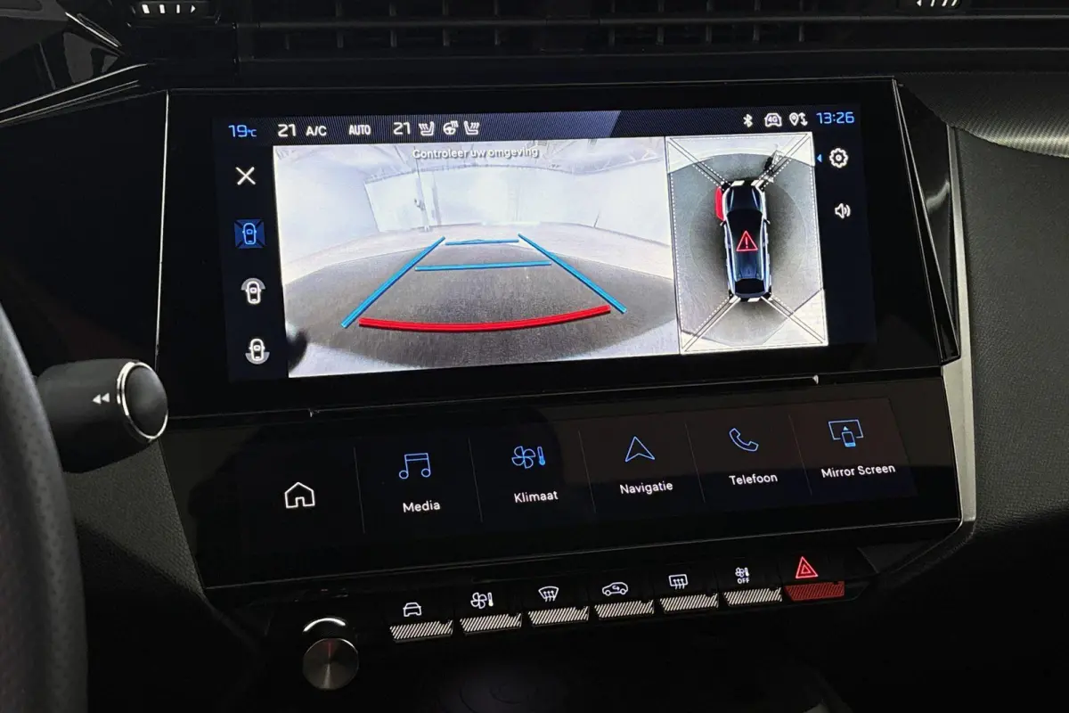 1.6 HYbrid 225 EAT8 GT FOCAL Alcantara Massage 360 Camera