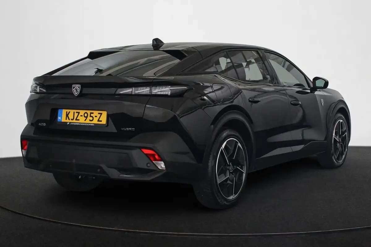1.6 HYbrid 225 EAT8 GT FOCAL Alcantara Massage 360 Camera