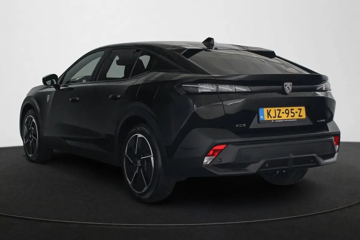 1.6 HYbrid 225 EAT8 GT FOCAL Alcantara Massage 360 Camera