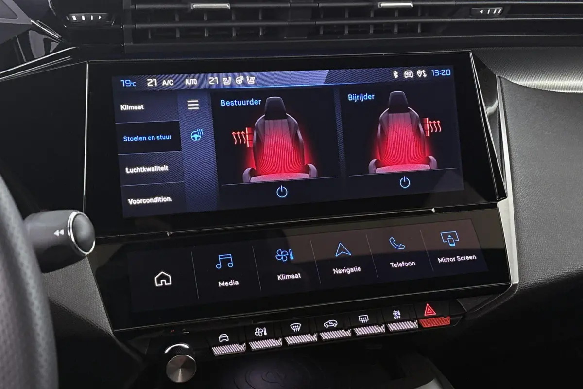 1.6 HYbrid 225 EAT8 GT FOCAL Alcantara Massage 360 Camera