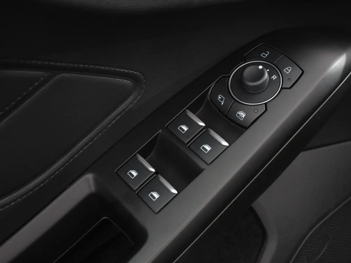 1.0 EcoBoost 155pk Hybrid Automaat Active X Navigatie Climate Control Camera Parkeer sensoren B&O Dab Led Lichtmetalen velgen