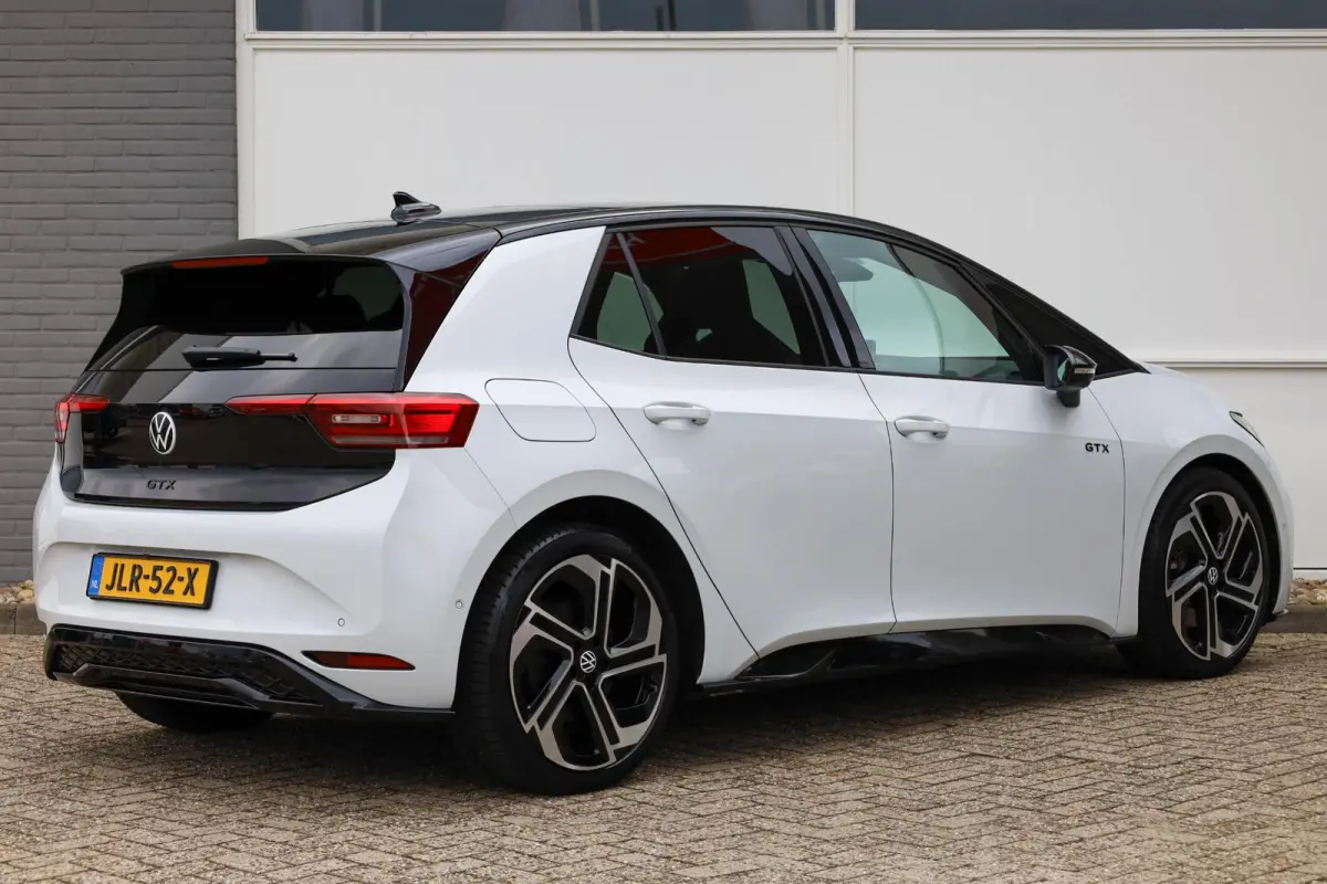 GTX 326pk Performance 79 kWh | SoH 99% | Panoramadak | Assistentie Pakket Plus | Steunhaak