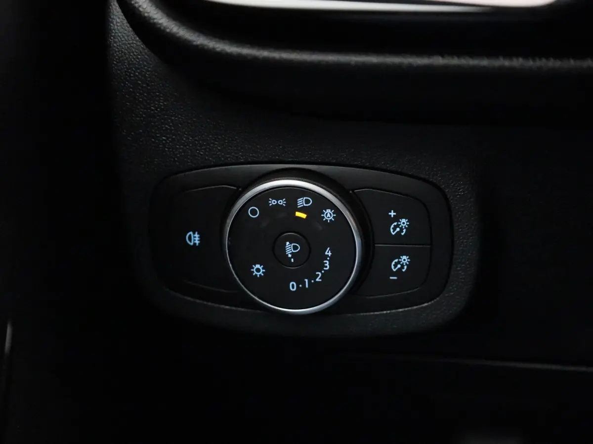 1.0 EcoBoost Connected | Cruise Control | Airco | Apple Carplay/ Android Auto |