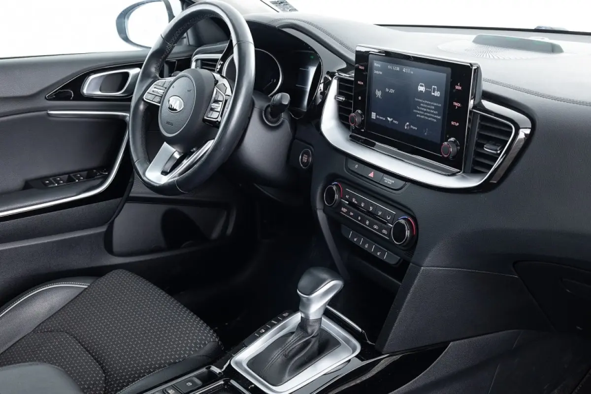1.6 GDi PHEV DynamicLine | CARPLAY | Full LED | Stoelverwarming