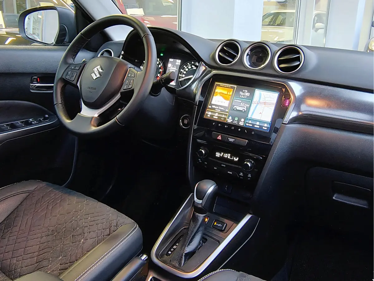 1.4 BOOSTERJET STYLE SMART HYBRID AUTOMAAT | DEMO DEAL! | Garantie tot 2035!