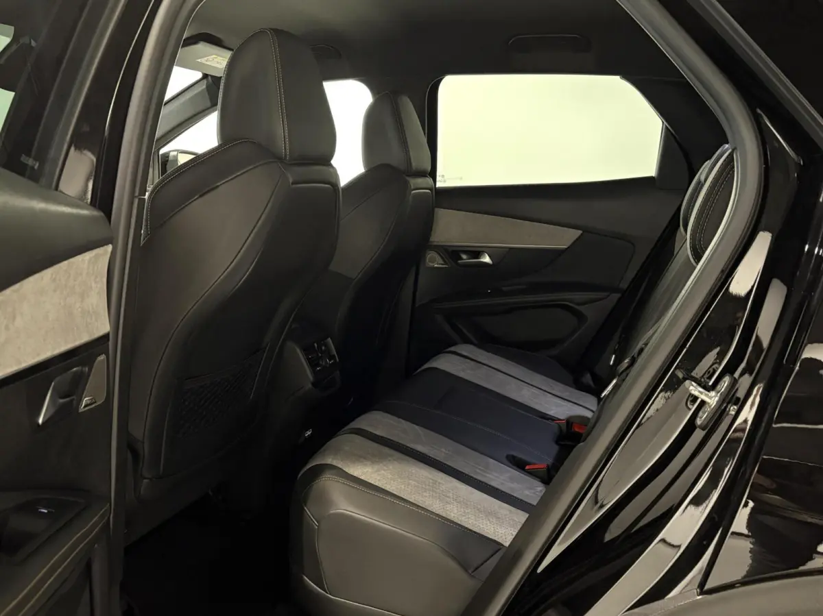 1.6 PHEV HYbrid 225 GT|Massage|360|FOCAL|19 inch|Memory|Carplay|Navi|PDC|ACC|Side assist|Lane Assist|