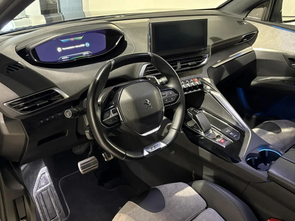 1.6 PHEV HYbrid 225 GT|Massage|360|FOCAL|19 inch|Memory|Carplay|Navi|PDC|ACC|Side assist|Lane Assist|