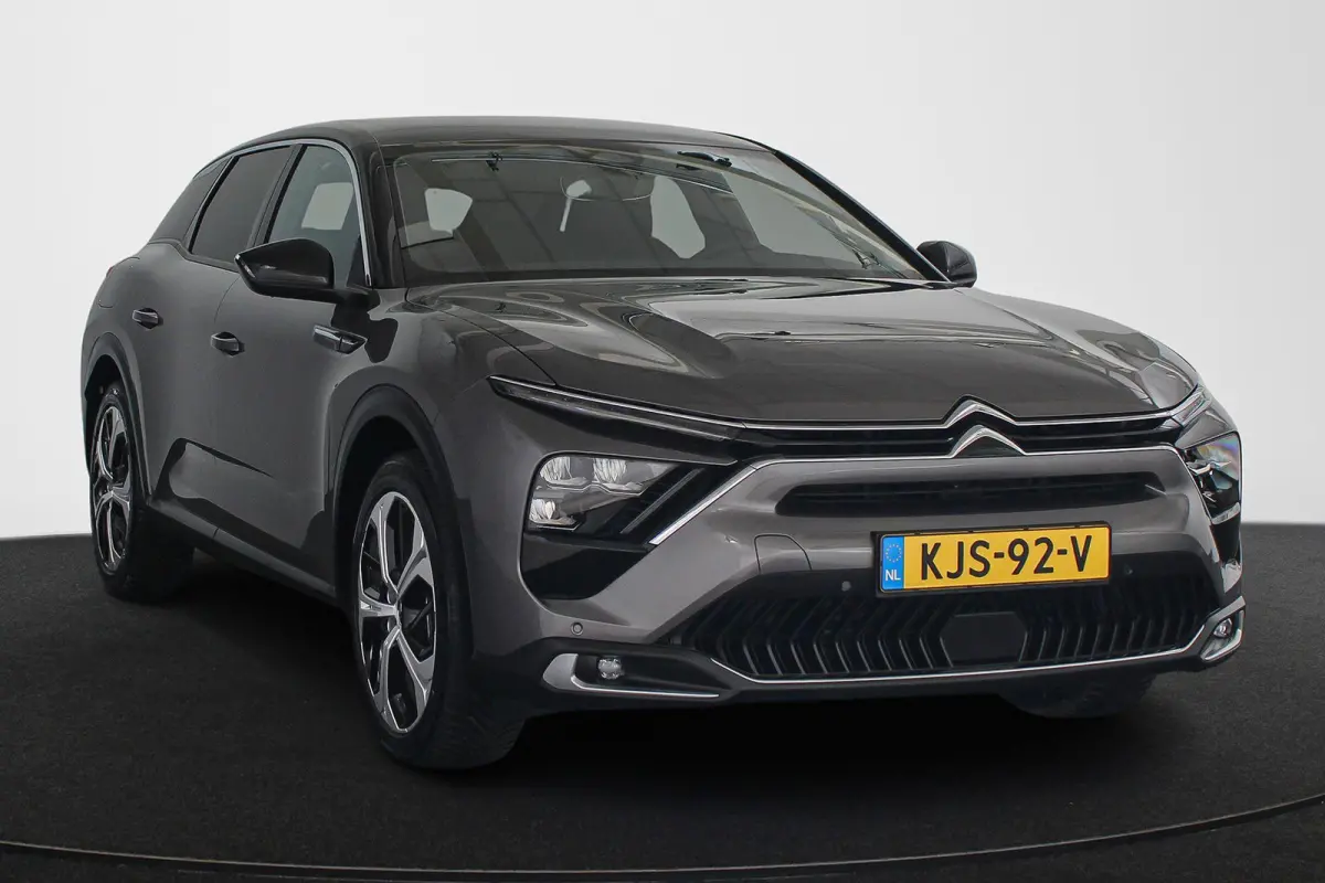 1.6 Plug-in Hybrid 225 Feel Stoelverwarming Adaptieve Cruise Control