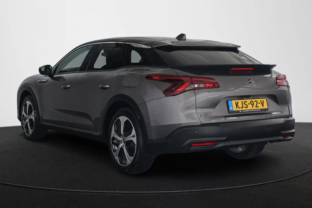 1.6 Plug-in Hybrid 225 Feel Stoelverwarming Adaptieve Cruise Control