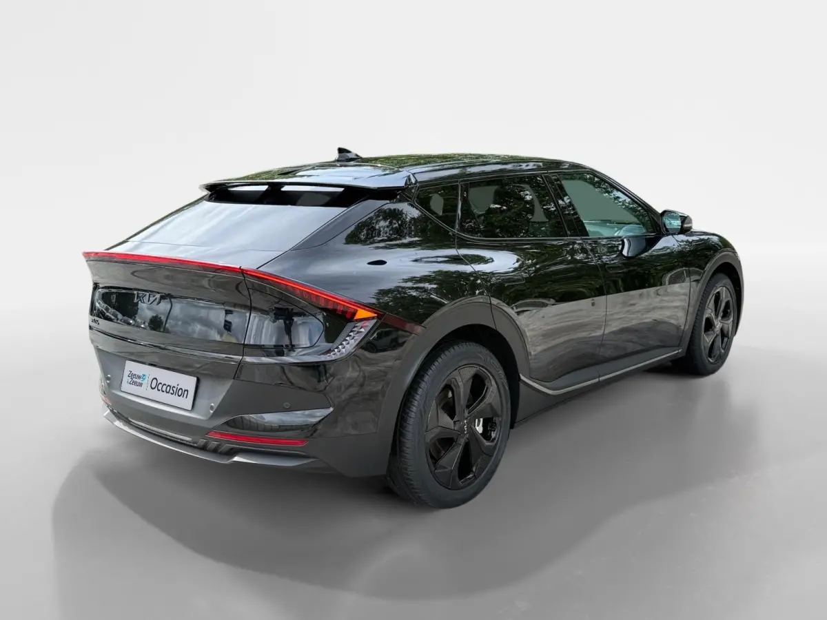 Black Edition 63 kWh | 20 INCH BLACK WHEELS & ALL SEASON | BLACK EDITION | NAVI | CAMERA | STUUR & STOELVERWARMING | ETC...