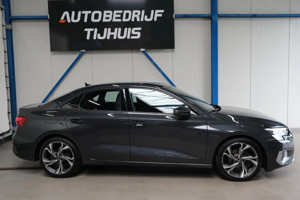 35 TFSI S-Edition - Automaat - Airco, Cruise, Carplay, Lederen bekleding, Virtual Display, Stoelverwarming.