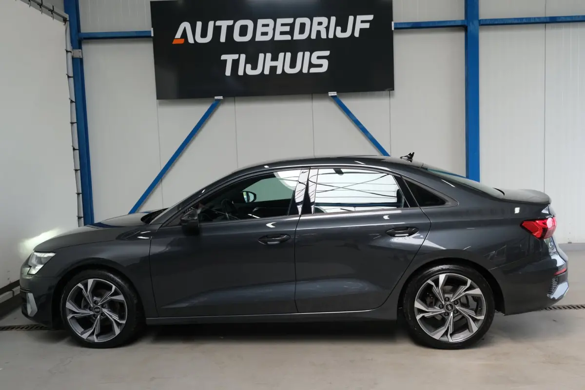 35 TFSI S-Edition - Automaat - Airco, Cruise, Carplay, Lederen bekleding, Virtual Display, Stoelverwarming.