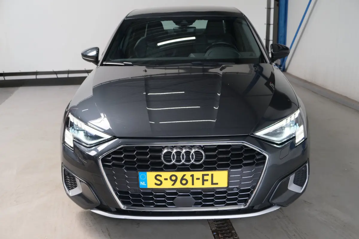 35 TFSI S-Edition - Automaat - Airco, Cruise, Carplay, Lederen bekleding, Virtual Display, Stoelverwarming.