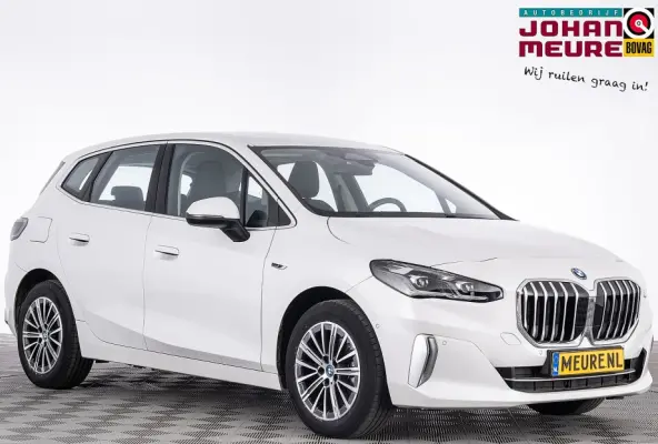 225 xDrive Luxury Line | Keyless | Camera