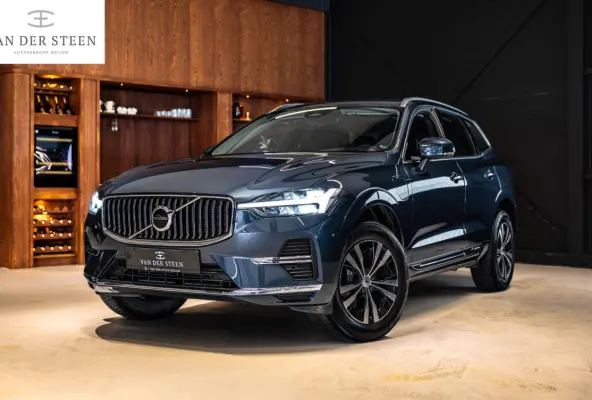 2.0 T6 Plug-in hybrid AWD Essential Edition Bright Schuifdak | Camera