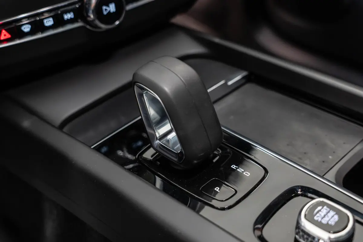 2.0 T6 Plug-in hybrid AWD Essential Edition Bright Schuifdak | Camera