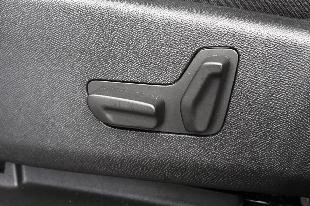 1.6 PureTech Shine Panoramadak Elektrische Achterklep Stoelverwarming