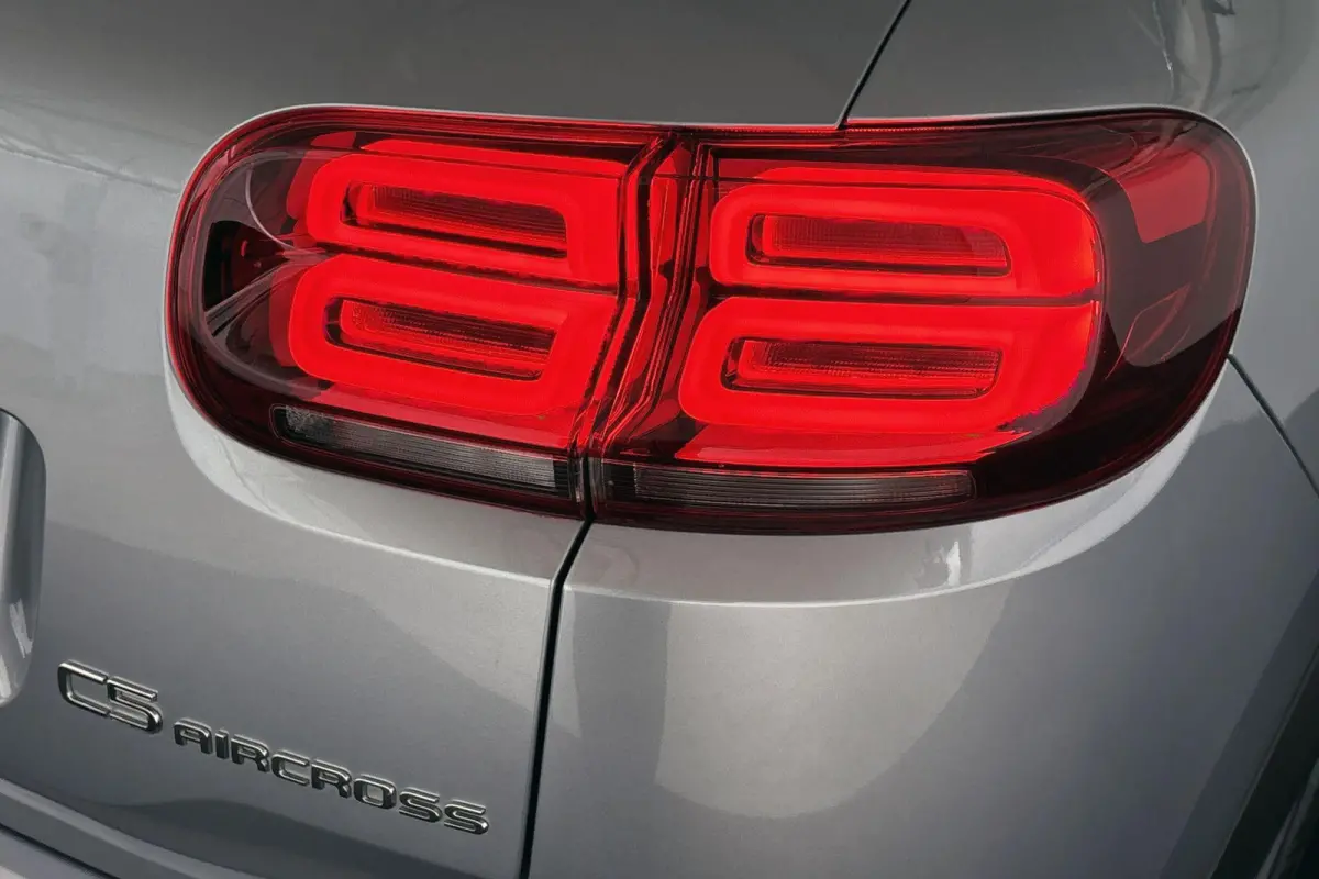 1.6 PureTech Shine Panoramadak Elektrische Achterklep Stoelverwarming